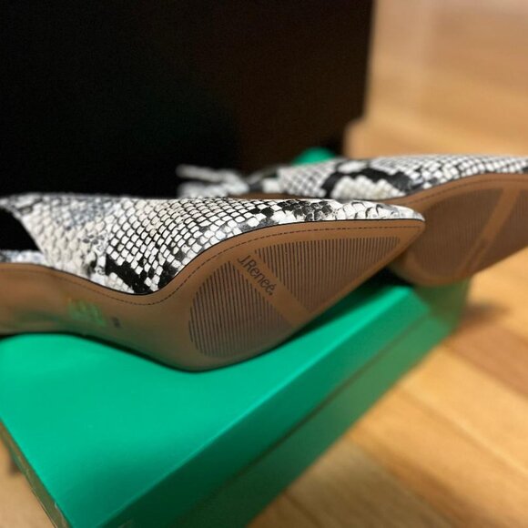 J. Renee Belamie Snake Skin Patent Leather High Heel Pumps Size 9M - Picture 4 of 6